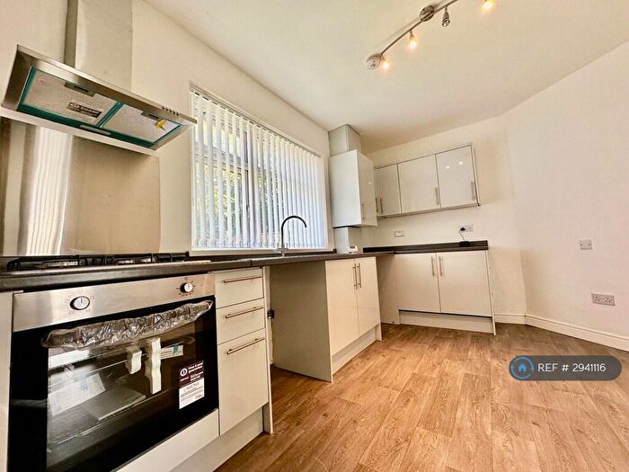 3 Bedroom Semi-Detached House To Rent In Moorside Avenue, Bolton, BL4