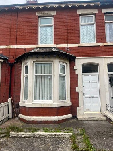 4 Bedroom Terraced House To Rent In Hawthorn Road, Blackpool, FY1