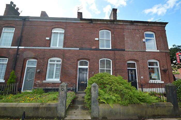 3 Bedroom Terraced House To Rent In Nipper Lane, Whitefield, M45