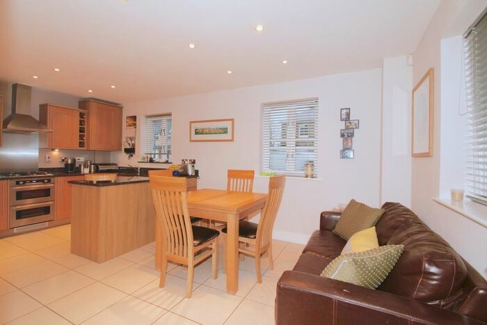 5 Bedroom End Of Terrace House To Rent In Packhorse Lane, Marcham, Abingdon, OX13