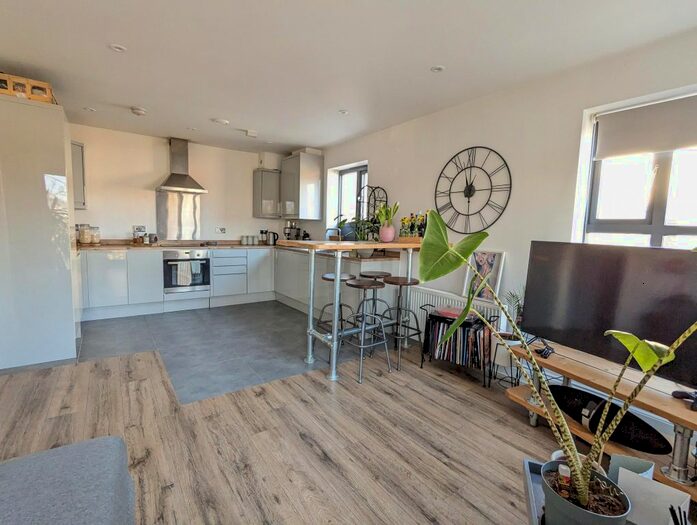 2 Bedroom Flat To Rent In King Street, Norwich, NR1