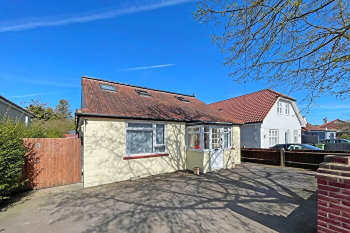 4 Bedroom Detached House For Sale In Corbet Road, Epsom, KT17