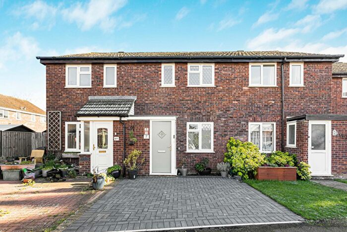 2 Bedroom Terraced House For Sale In Hawksworth Close, Grove, Wantage, OX12