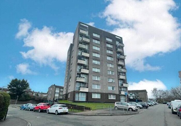 2 Bedroom Apartment For Sale In Becton Place, Erith, Bexley, London, DA8