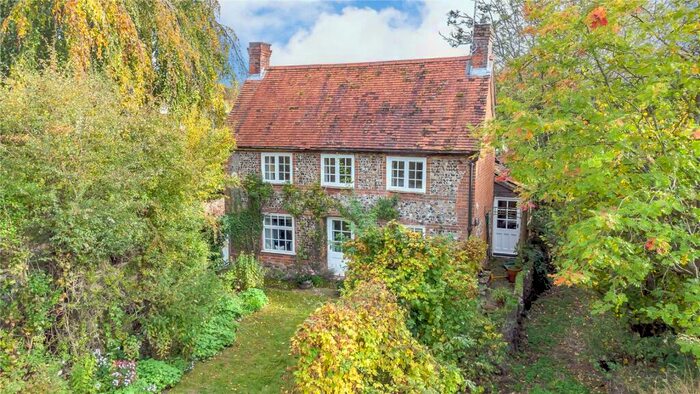 3 Bedroom Detached House For Sale In Eastbury, Hungerford, Berkshire, RG17