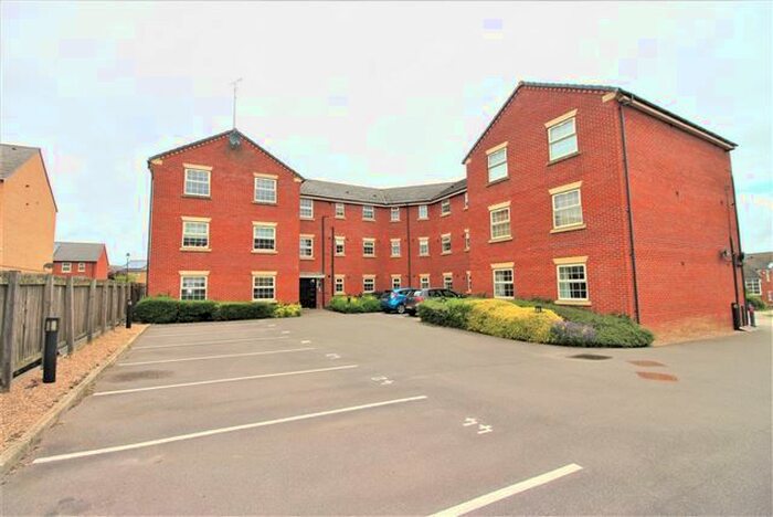 2 Bedroom Flat To Rent In Lambrell Avenue, Kiveton Park, Sheffield, S26