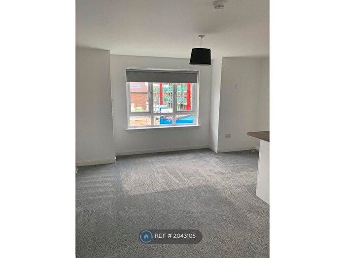 2 Bedroom Flat To Rent In Elie Drive, Bishopton, PA7