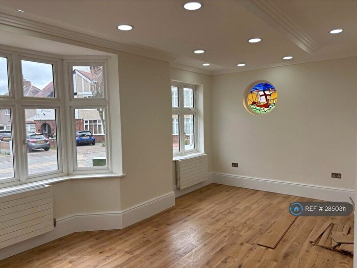 3 Bedroom Semi Detached House To Rent In St Anthonys Avenue, Ilford, IG8