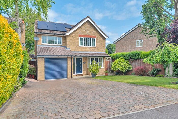 4 Bedroom Detached House For Sale In The Lawns Close, Melbourn, SG8