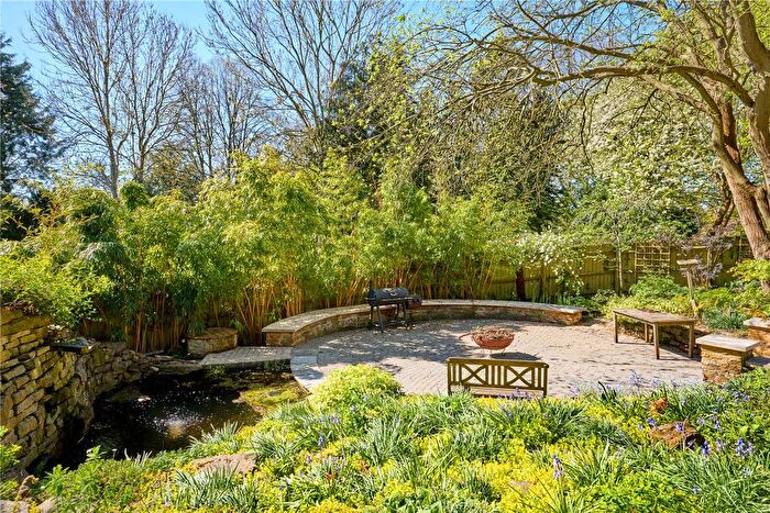 4 Bedroom Detached House For Sale In The Green, Braunston, Daventry, Northamptonshire, NN11