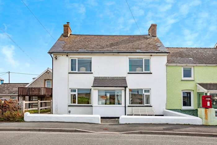 5 Bedroom End Of Terrace House For Sale In Borth, Ceredigion, SY24