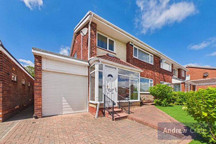 3 Bedroom Semi-Detached House For Sale In Byron Close, Ouston, DH2