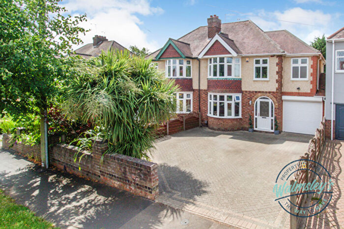 4 Bedroom Semi-Detached House For Sale In Baginton Road, Coventry, CV3