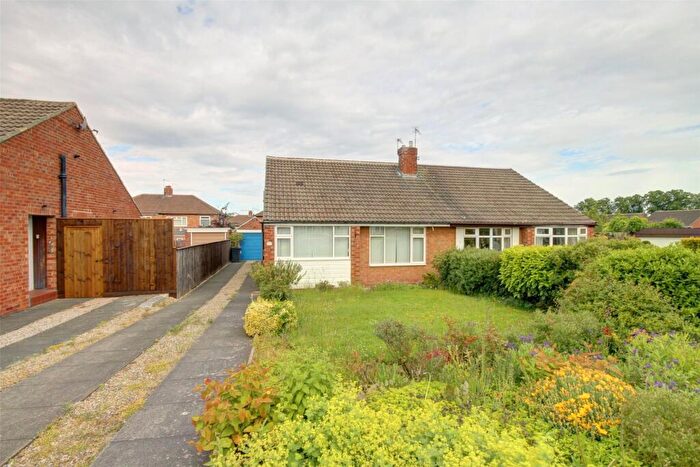 2 Bedroom Bungalow For Sale In Lazenby Close, Darlington, DL3