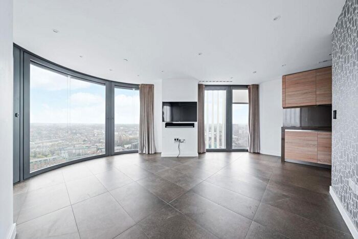 2 Bedroom Apartment To Rent In Chronicle Tower, City Road, EC1V