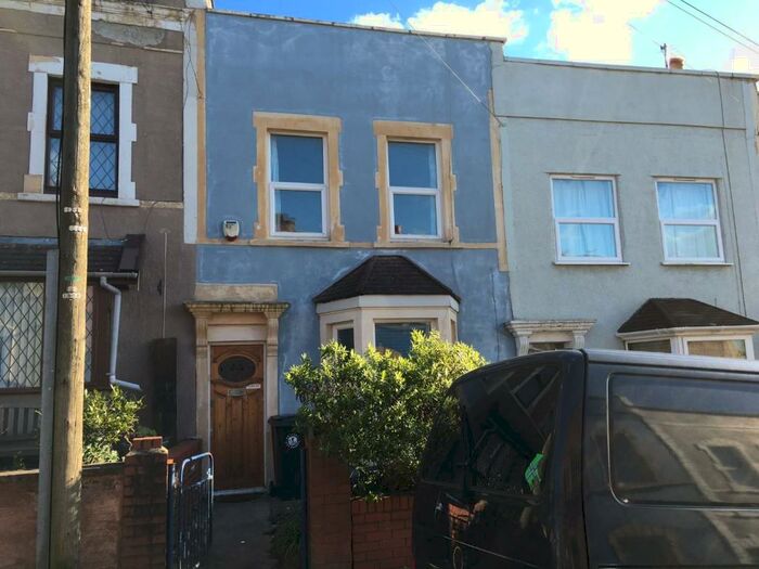 2 Bedroom House To Rent In Stevens Crescent, Totterdown, Bristol, BS3