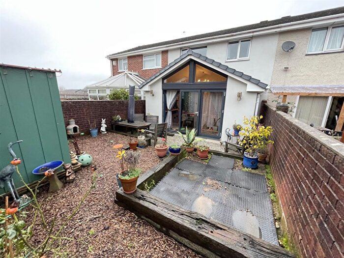 3 Bedroom Terraced House For Sale In Turbill Gardens, Plymouth, PL7
