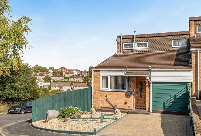 3 Bedroom End Terrace House For Sale In Bellevue Close, Bristol, Gloucestershire, BS15