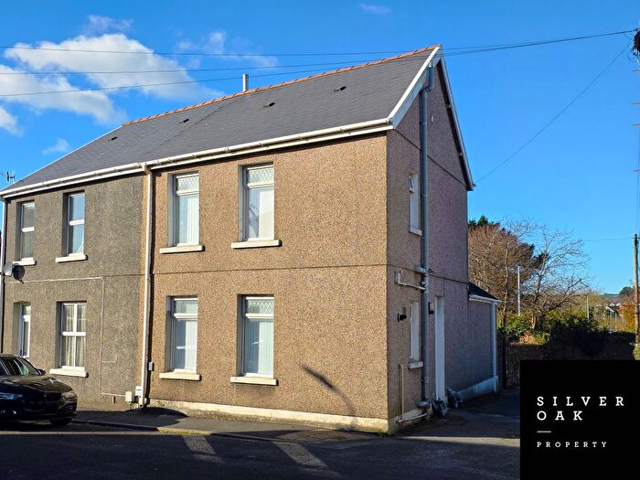 2 Bedroom Terraced House To Rent In Clifton Terrace, Llanelli, Carmarthenshire, SA15