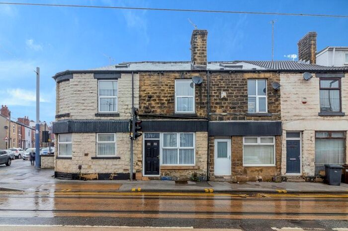 3 Bedroom Terraced House To Rent In Holme Lane, Sheffield, South Yorkshire, S6