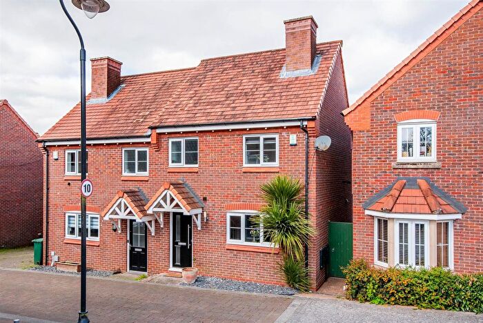 3 Bedroom Semi Detached House For Sale In Sampson Close, Chorley, PR7