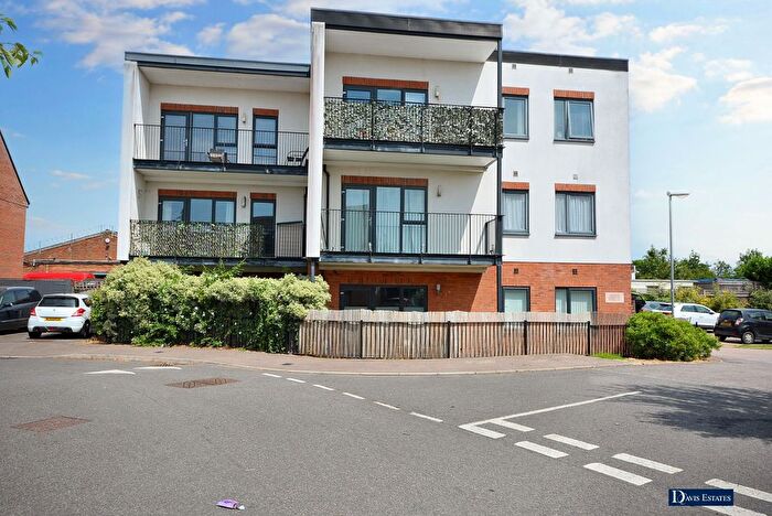 2 Bedroom Flat For Sale In Redberry Court, Harle Way, Rainham, RM13