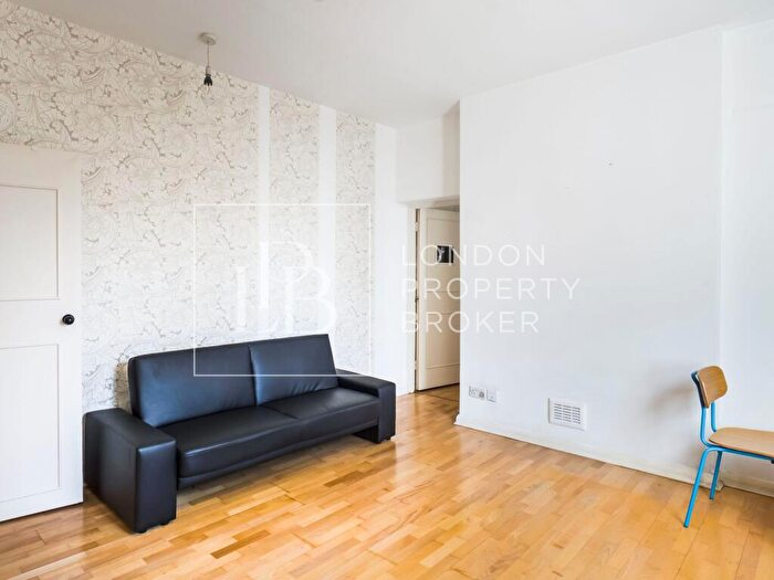 1 Bedroom Apartment To Rent In Merchant House, Goulston Street, E1