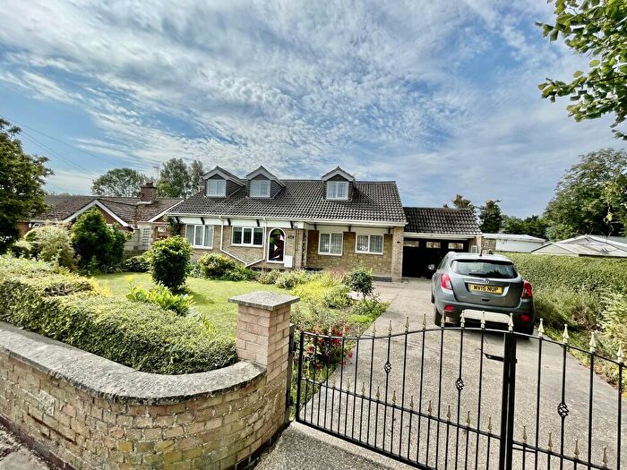 4 Bedroom Chalet For Sale In Church Lane, Donington, PE11