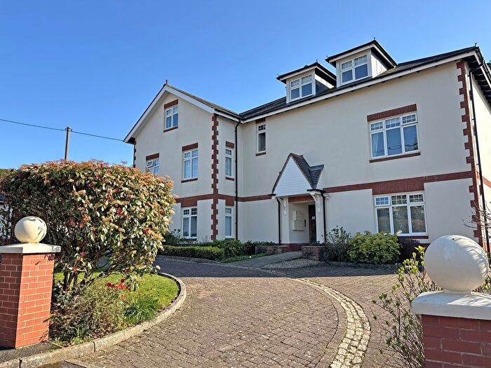 2 Bedroom Flat For Sale In Hillside Road, Sidmouth, EX10