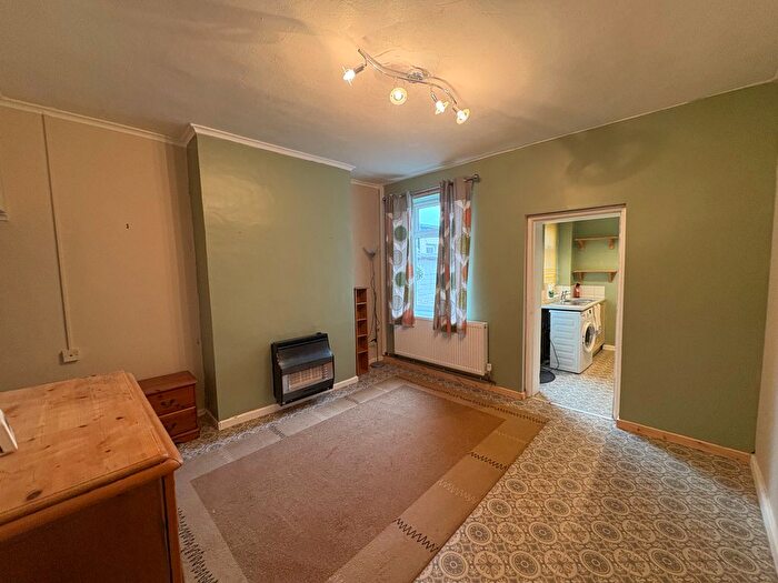 2 Bedroom Property To Rent In Bright Street, Crewe, CW1