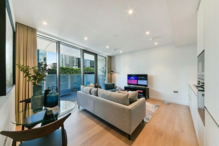 1 Bedroom Apartment To Rent In Water Street, London, E14