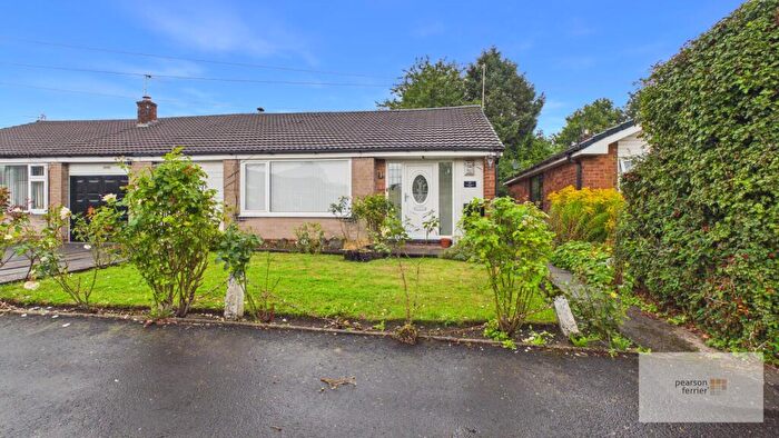 2 Bedroom Semi-Detached Bungalow For Sale In Sunnywood Drive, Tottington, Bury, BL8