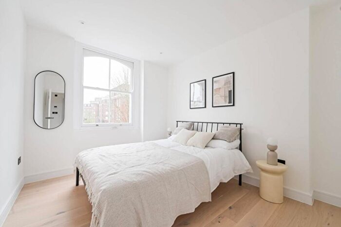 1 Bedroom Flat For Sale In - City Road, Islington, London, EC1V
