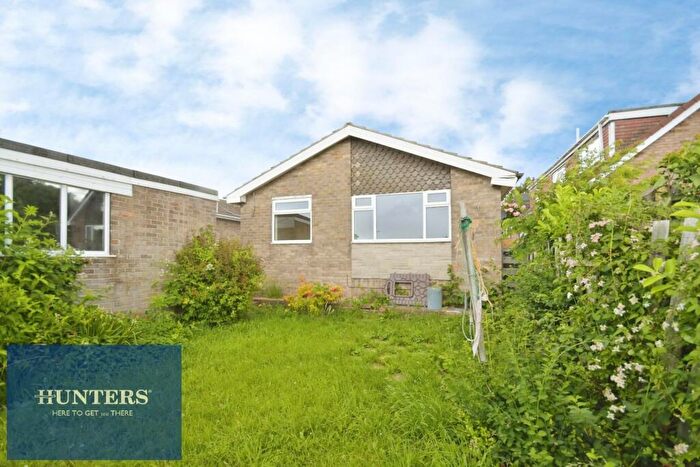 2 Bedroom Detached Bungalow To Rent In Thoresby Avenue, Clowne, Chesterfield, S43