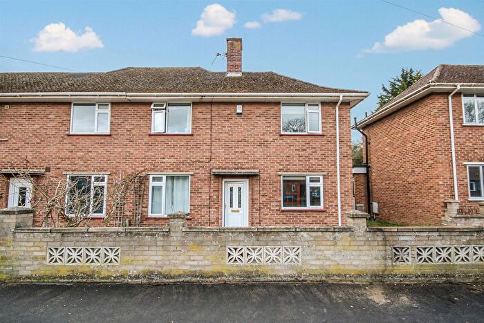 5 Bedroom Semi-Detached House For Sale In Enfield Road, Norwich, NR5