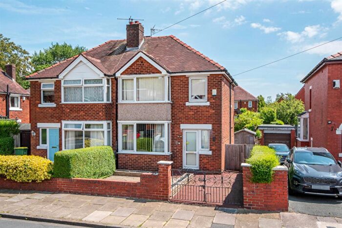 3 Bedroom Semi Detached House For Sale In Gaythorne Avenue, Preston, PR1