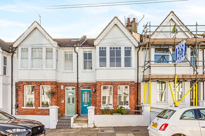3 Bedroom Terraced House For Sale In Linton Road, Hove, BN3