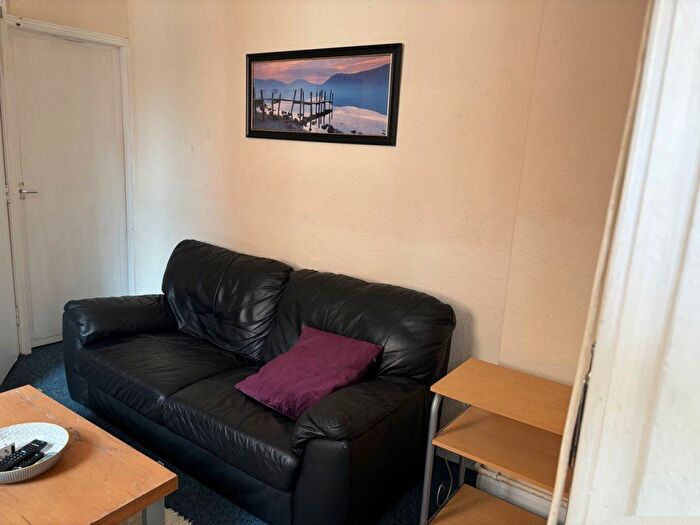 5 Bedroom Property To Rent In Teversal Avenue, Lenton, NG7