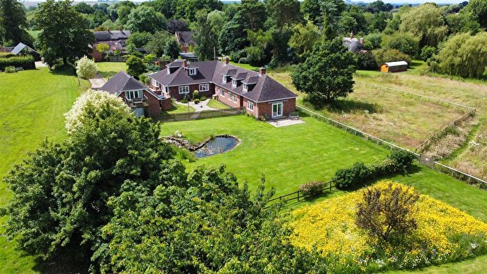 7 Bedroom Detached House For Sale In Woodborough, Pewsey, SN9