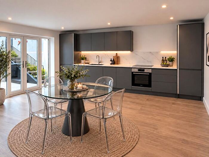 2 Bedroom Apartment For Sale In Fore Street, Saltash, PL12