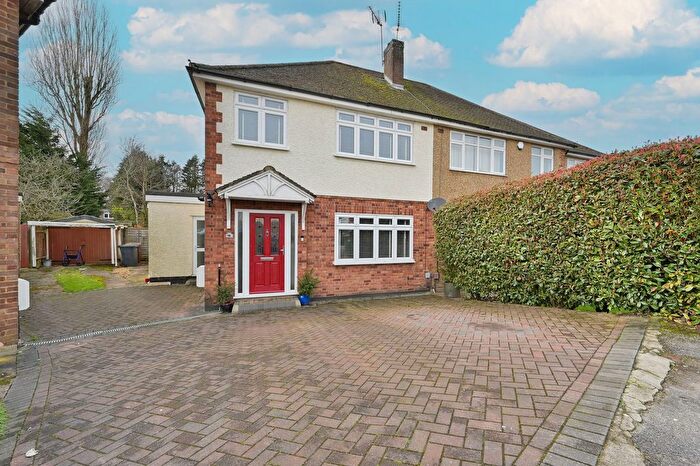 3 Bedroom Semi Detached House For Sale In Pickets Close, Bushey Heath, WD23