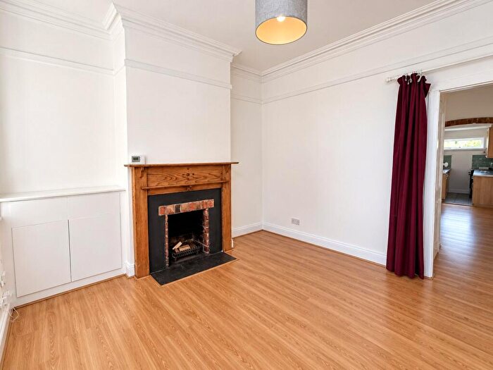 2 Bedroom Terraced House To Rent In Montague Road, Clarendon Park, Leicester, LE2