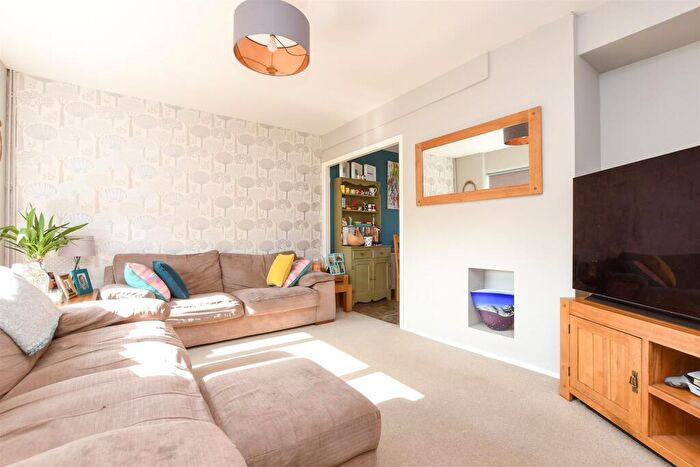 3 Bedroom Semi-Detached House For Sale In Ashdown Road, Reigate, Surrey, RH2