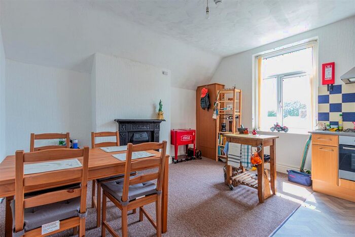 1 Bedroom Flat To Rent In Cathedral Road, Pontcanna, Cardiff, CF11