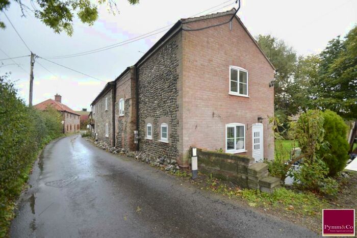 3 Bedroom End Of Terrace House To Rent In Metton Road, Roughton, NR11