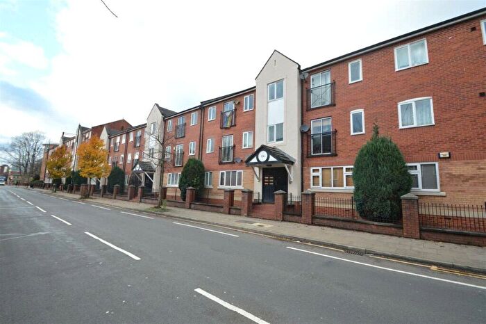 2 Bedroom Apartment To Rent In Stretford Road, Hulme, Manchester, M15