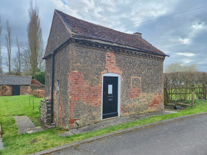 1 Bedroom Detached House For Sale In Aqueduct Road, Coleorton, LE67