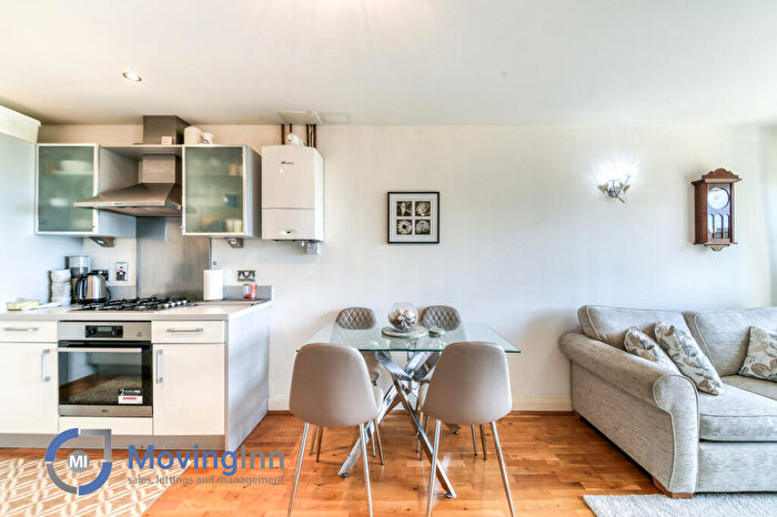 2 Bedroom Apartment For Sale In Ashman Court, Pampisford Road, South Croydon, Surrey, CR2