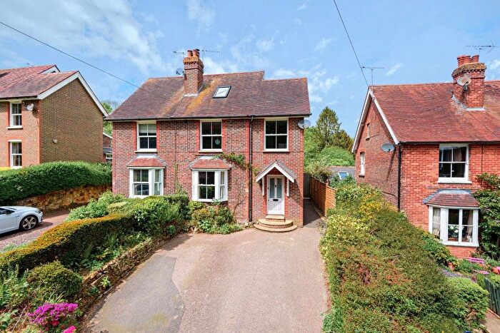 5 Bedroom Semi-Detached House For Sale In Osmers Hill, Wadhurst, East Sussex, TN5