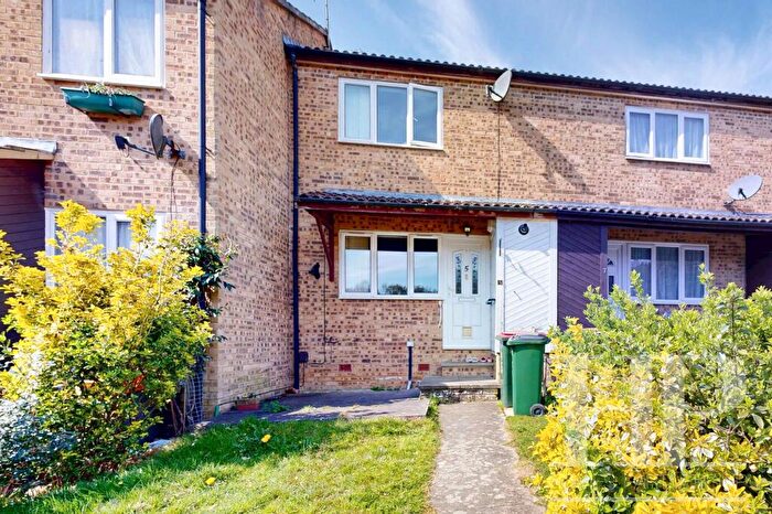 1 Bedroom Terraced House To Rent In Hedgeside, Crawley, RH11